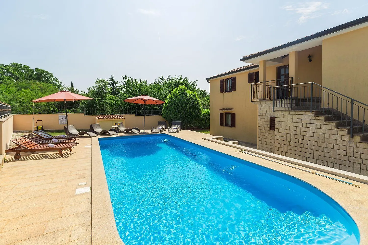 Mediterranes Apartment Nur 200 Meter Zum Strand Mit Pool, Grillbereich, Privater Terrasse, Wifi Poreč 0*,